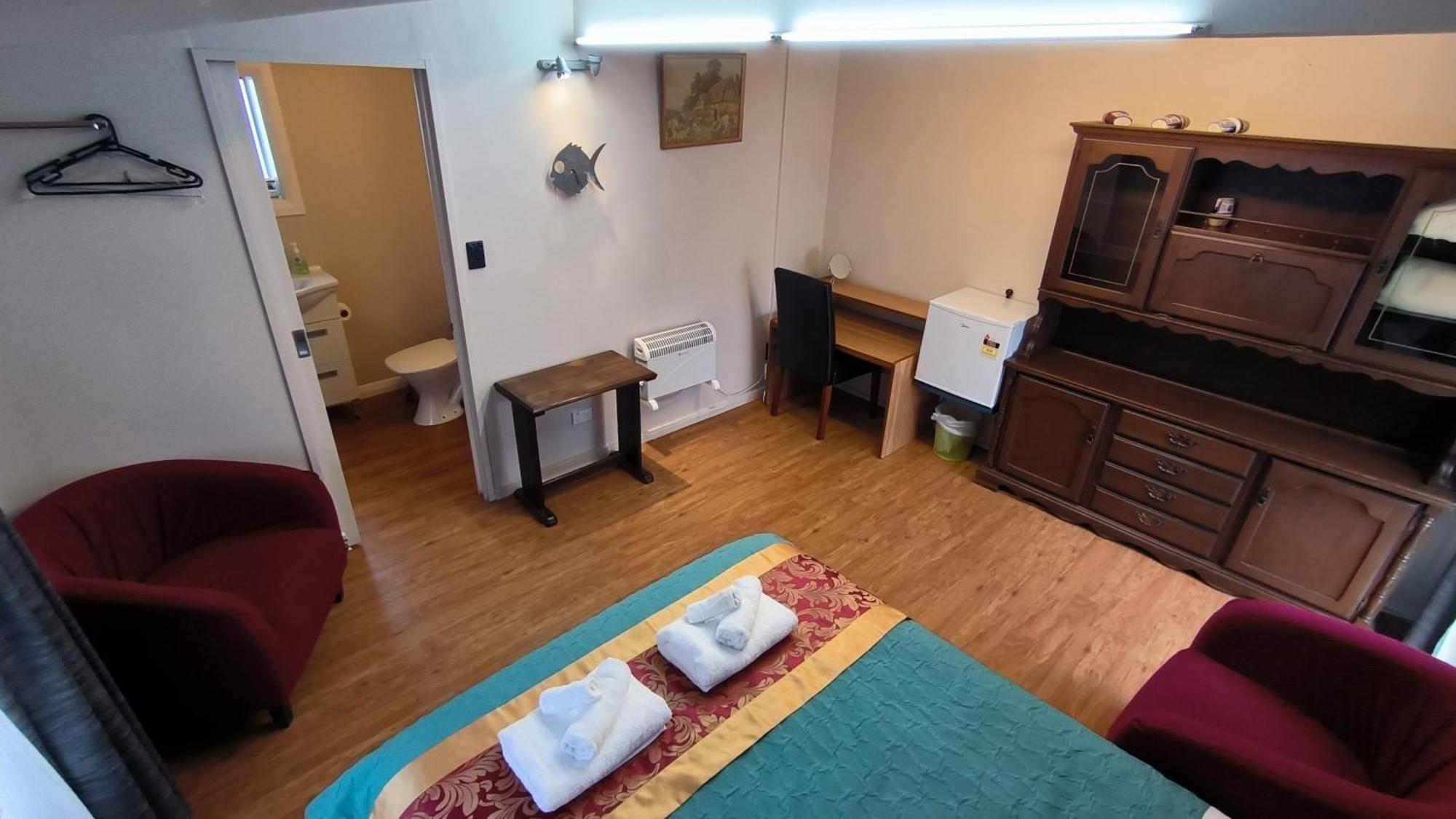 5 Large Bedroom Villas Suitable For 10People Christchurch Zewnętrze zdjęcie